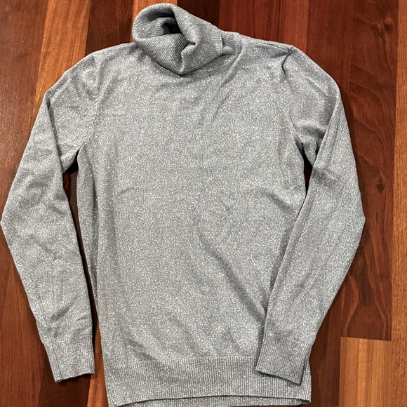 Calvin Klein glittery silver metallic top - gorgeous & sleek! Size small S - Picture 9 of 12